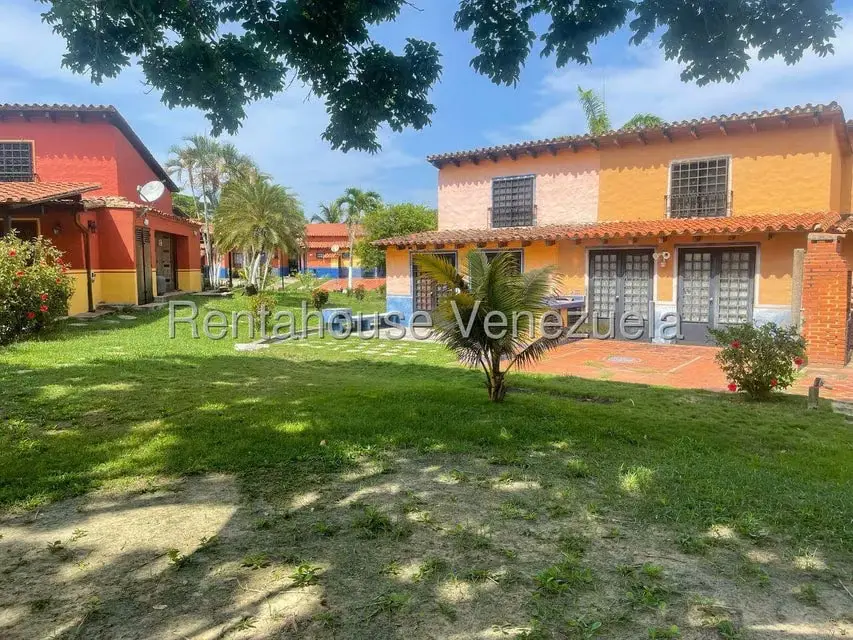 Townhouse (Duplex) en Venta en Higuerote, Miranda - 3