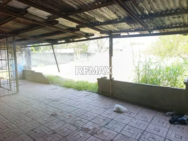 Terreno Local en Acarigua ideal para TI. - 5