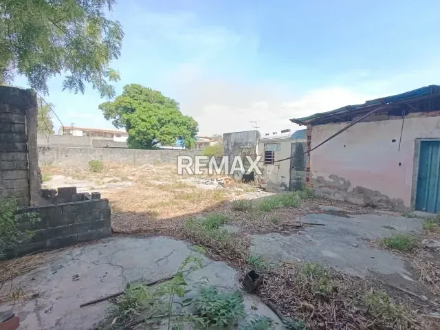 Terreno Local en Acarigua ideal para TI. - 6
