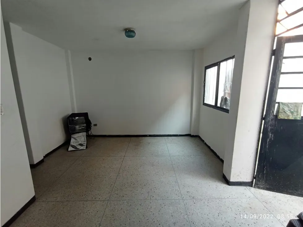 CASA COMERCIAL EN ALQUILER EN CATIA - 4
