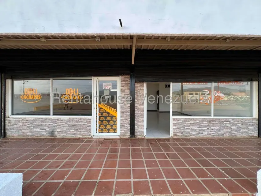 Local Comercial en Alquiler en Monsenor Iturriza, Falcon - 4