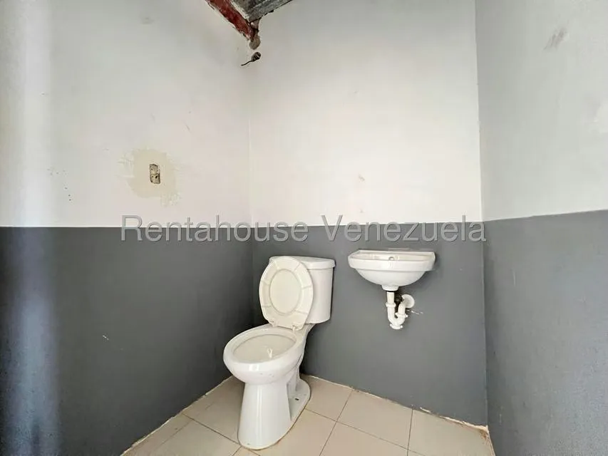 Local Comercial en Alquiler en Monsenor Iturriza, Falcon - 8