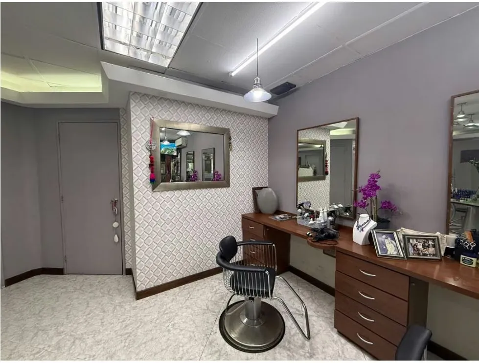 Se alquila Local Comercial 40m² Santa Rosa de Lima - 2