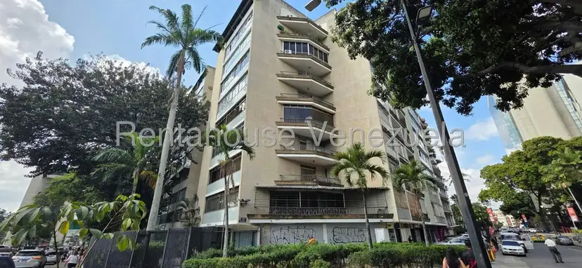 Comercial (Local Comercial) en Alquiler en Altamira, Distrito Metropolitano
