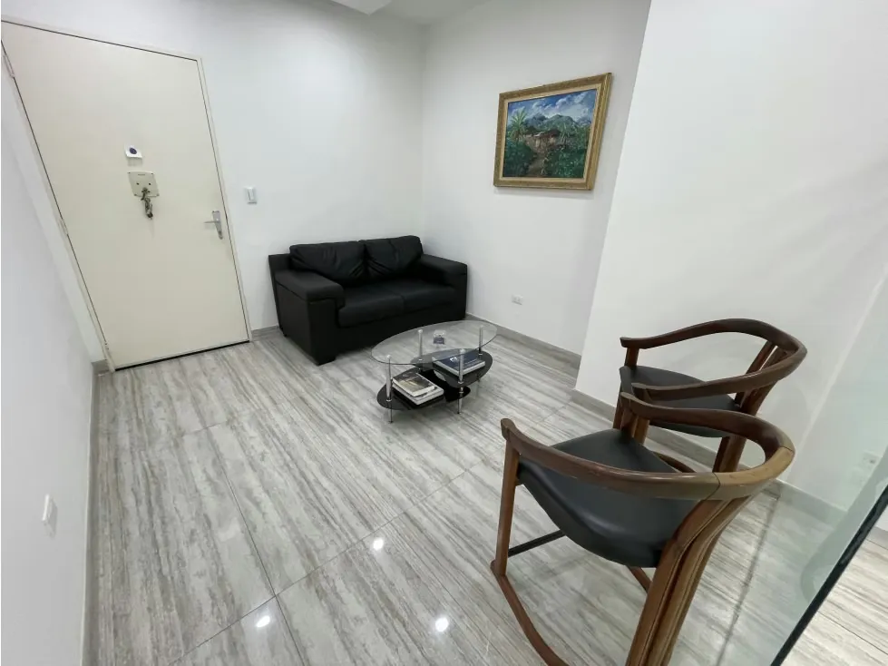 Alquilo oficina 65m2 Centro Peru 4632 - 4