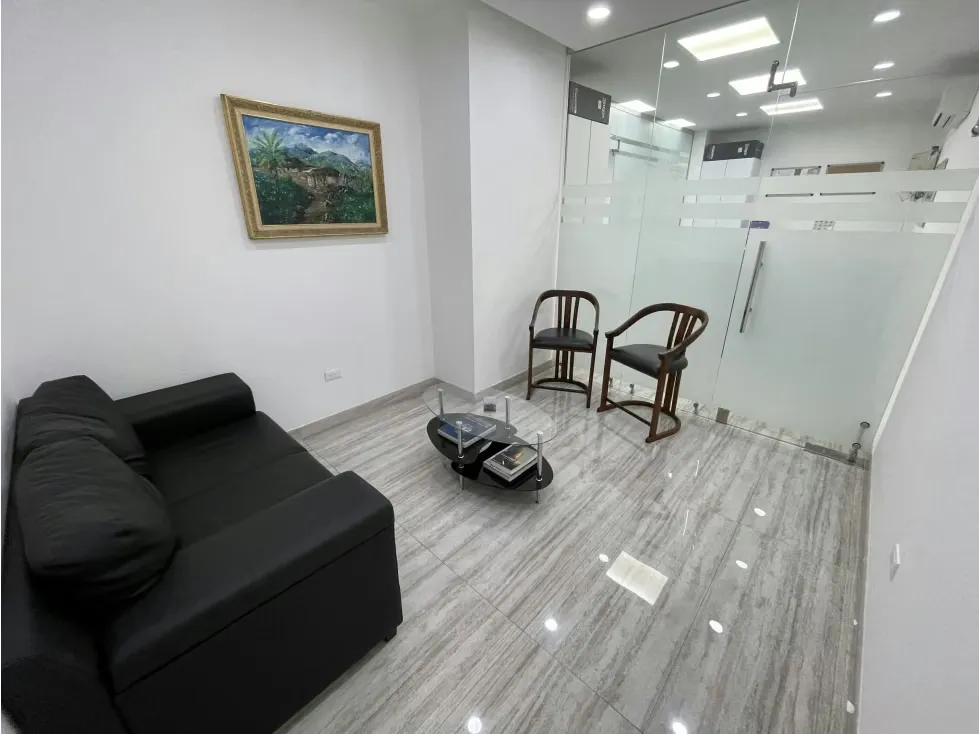 Alquilo oficina 65m2 Centro Peru 4632 - 5