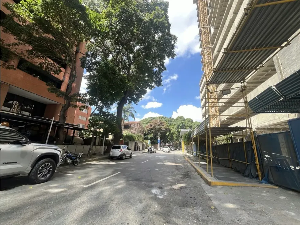 ALQUILER DE OFICINA EN URBANIZACIÓN LAS MERCEDES, MUNICIPIO BARUTA - 33