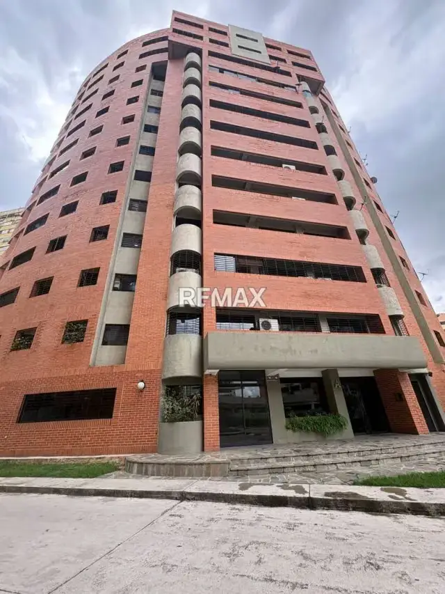 Apartamento Portales de Mañongo IV - 118m2 - Pozo - Frente Sambil