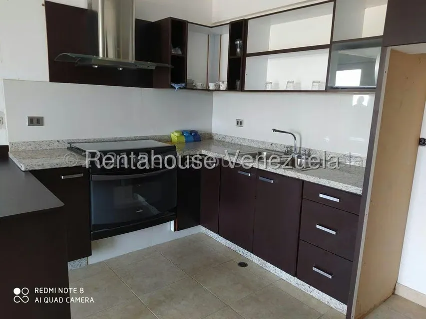 Apartamento (1 Nivel) en Alquiler en Zona Oeste, Lara - 13