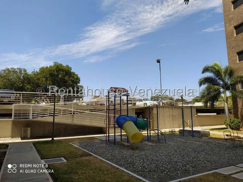 Apartamento (1 Nivel) en Alquiler en Zona Oeste, Lara - 29
