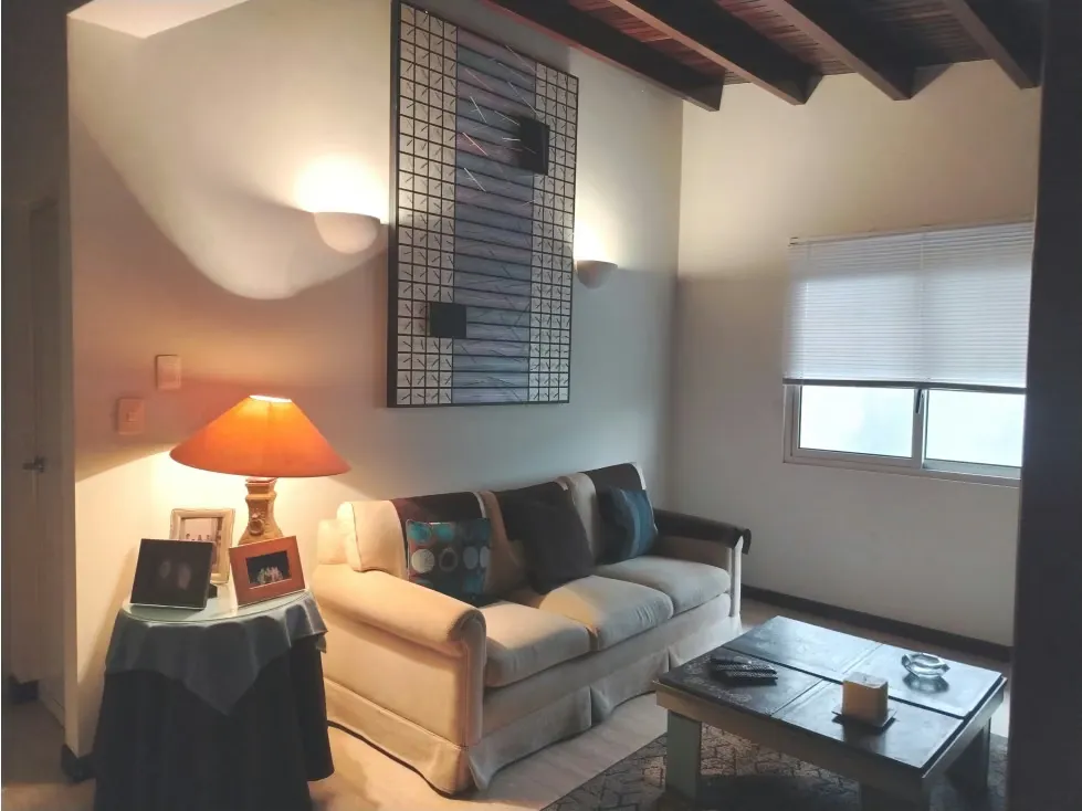 En venta bella e iluminada casa en La Tahona - 14