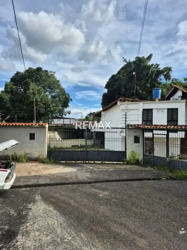 CASA EN VENTA - 2