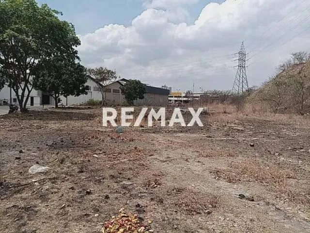 Terreno en Venta - Parque Comercial Industrial Castillito - 2