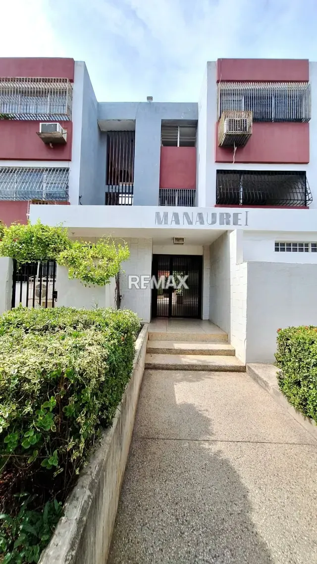 Vendo Apartamento en Conjunto Residencial Manaure, excelente ubicación en la zona universitaria de Maracaibo