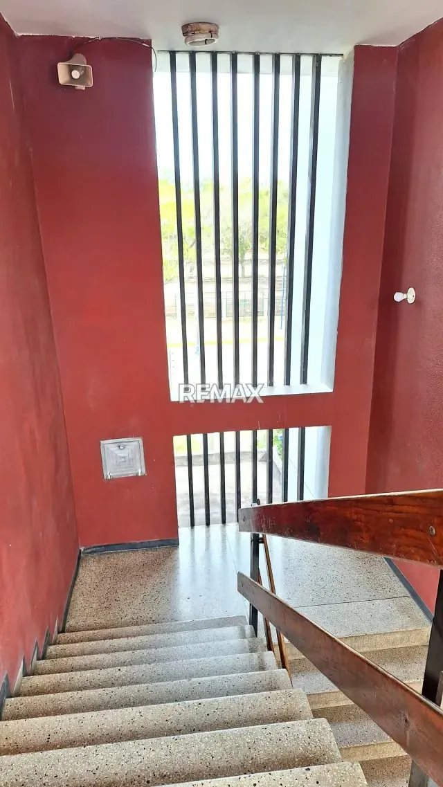 Vendo Apartamento en Conjunto Residencial Manaure, excelente ubicación en la zona universitaria de Maracaibo - 7