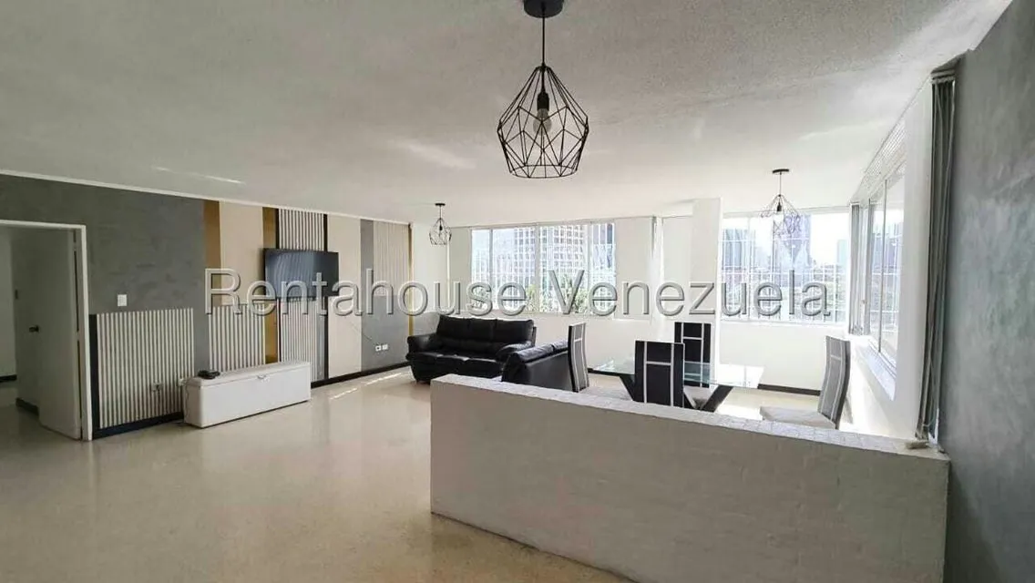 Apartamento (1 Nivel) en Alquiler en Las Mercedes, Distrito Metropolitano - 14