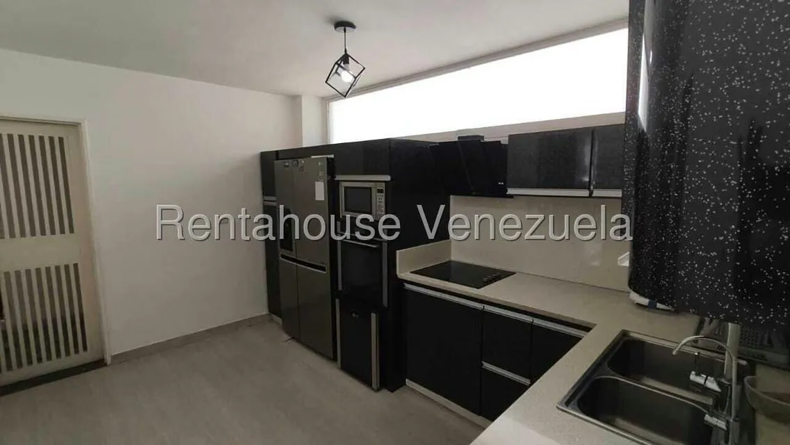 Apartamento (1 Nivel) en Alquiler en Las Mercedes, Distrito Metropolitano - 18