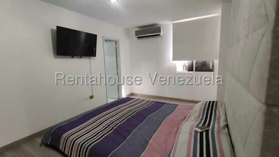 Apartamento (1 Nivel) en Alquiler en Las Mercedes, Distrito Metropolitano - 21