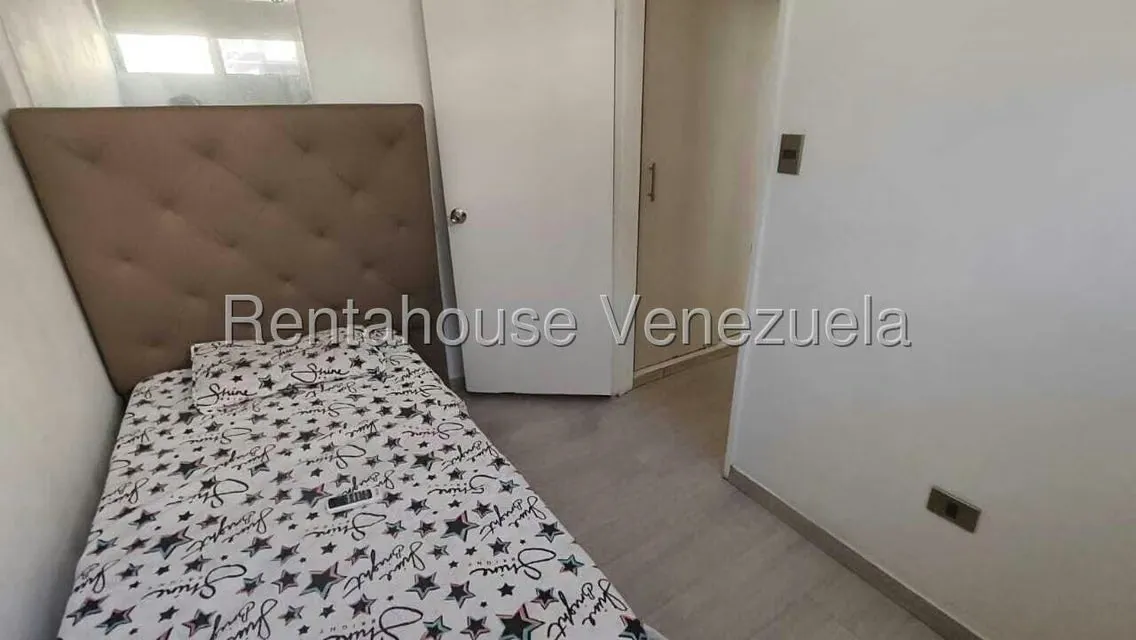 Apartamento (1 Nivel) en Alquiler en Las Mercedes, Distrito Metropolitano - 25