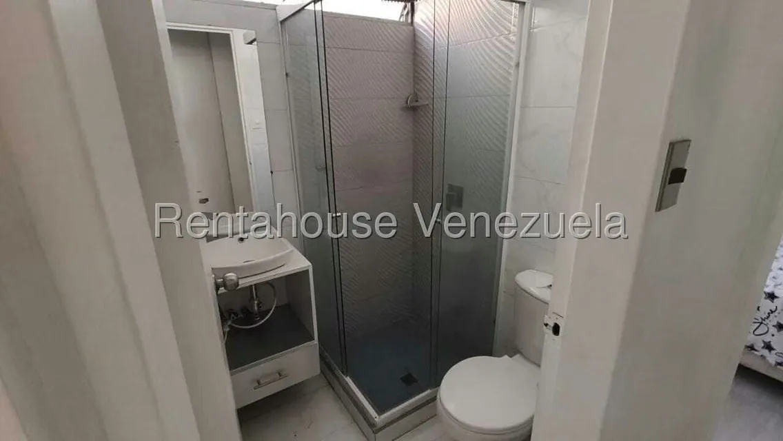 Apartamento (1 Nivel) en Alquiler en Las Mercedes, Distrito Metropolitano - 26