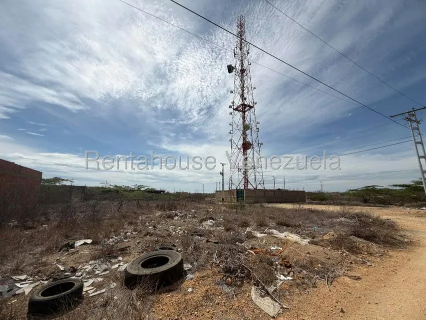 Terreno (Comercial) en Venta en Dona Emilia, Falcon - 12