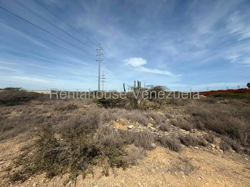 Terreno (Comercial) en Venta en Dona Emilia, Falcon - 18