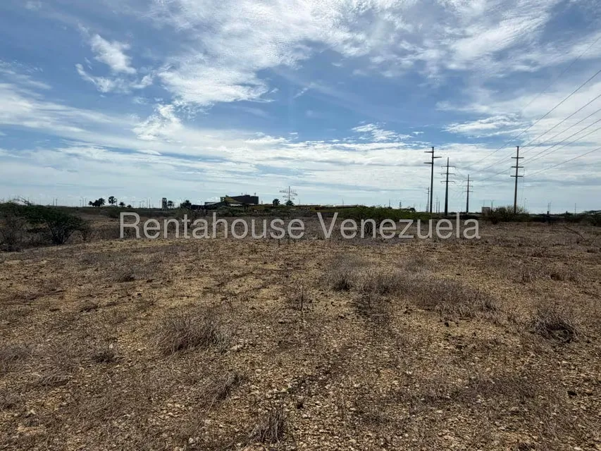 Terreno (Comercial) en Venta en Dona Emilia, Falcon - 21