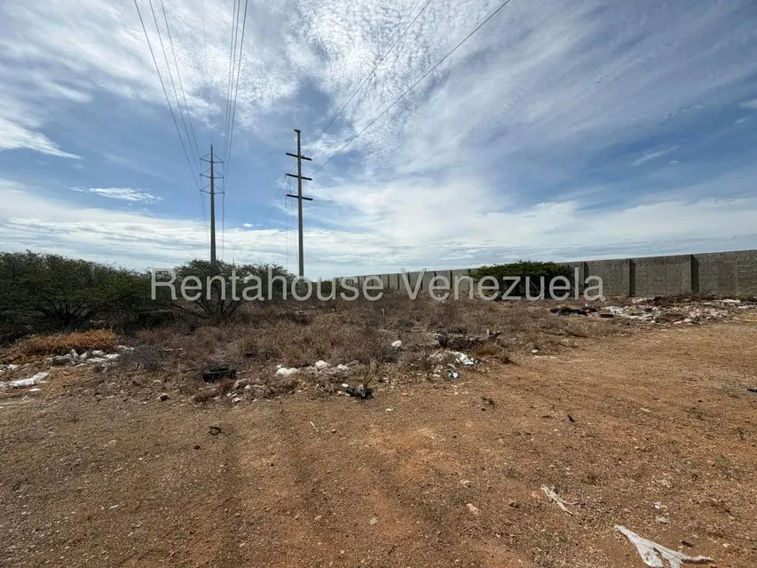 Terreno (Comercial) en Venta en Dona Emilia, Falcon - 5
