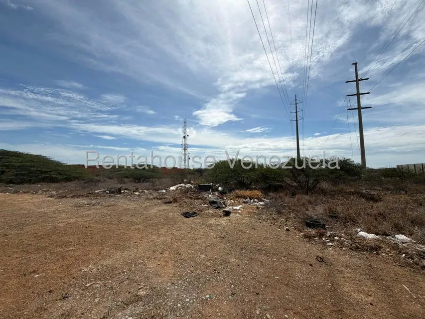 Terreno (Comercial) en Venta en Dona Emilia, Falcon - 7