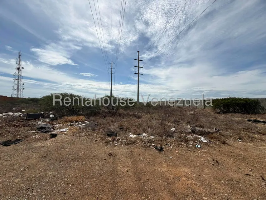 Terreno (Comercial) en Venta en Dona Emilia, Falcon - 8