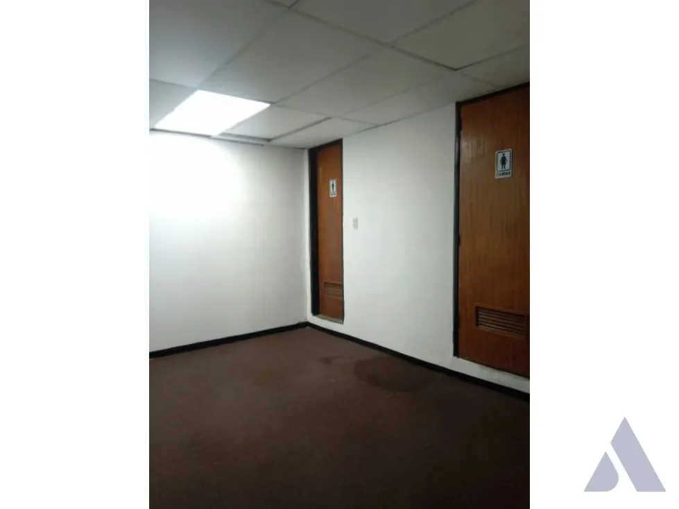 Vendo oficina 86m2 Centro de Caracas 3324 - 11