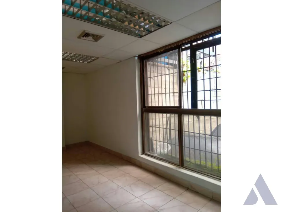 Vendo oficina 86m2 Centro de Caracas 3324 - 15