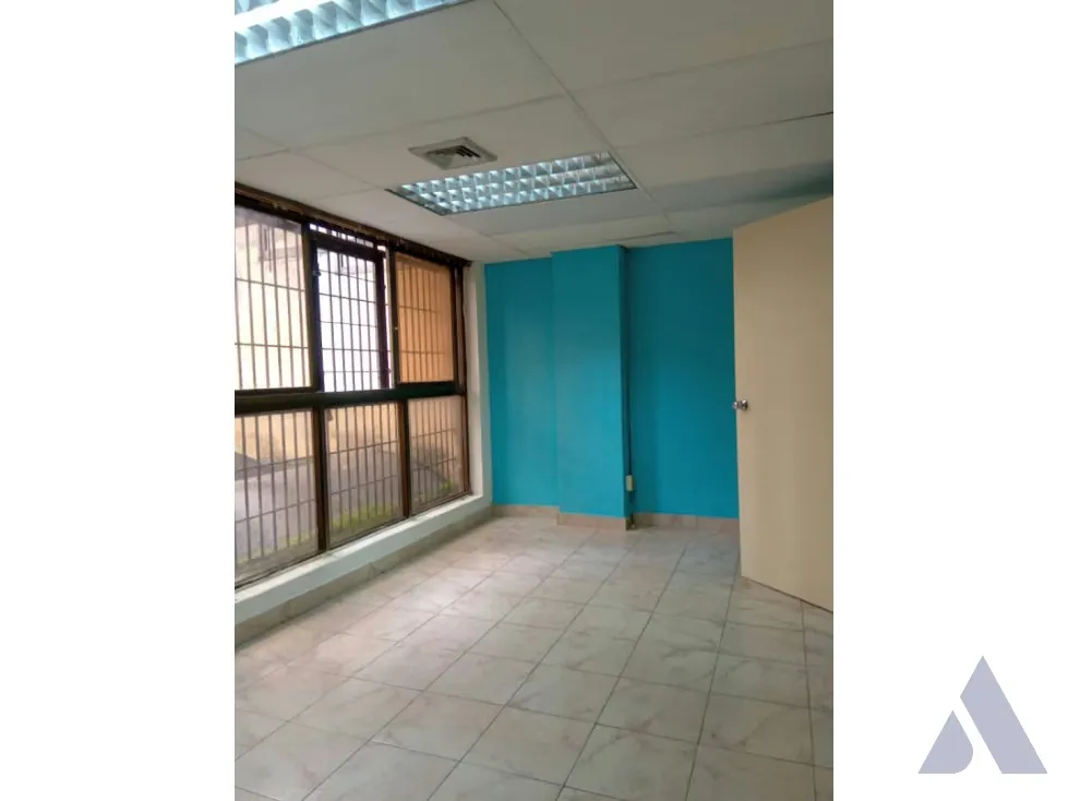 Vendo oficina 86m2 Centro de Caracas 3324 - 17