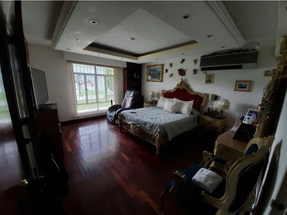 Se Vende Casa en la Urbanización Los Campitos - 8