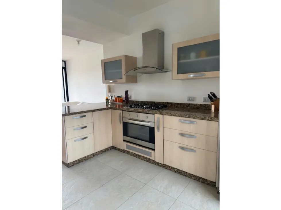 Vendo apartamento 126m2 Lomas de la Lagunita 4499 - 5
