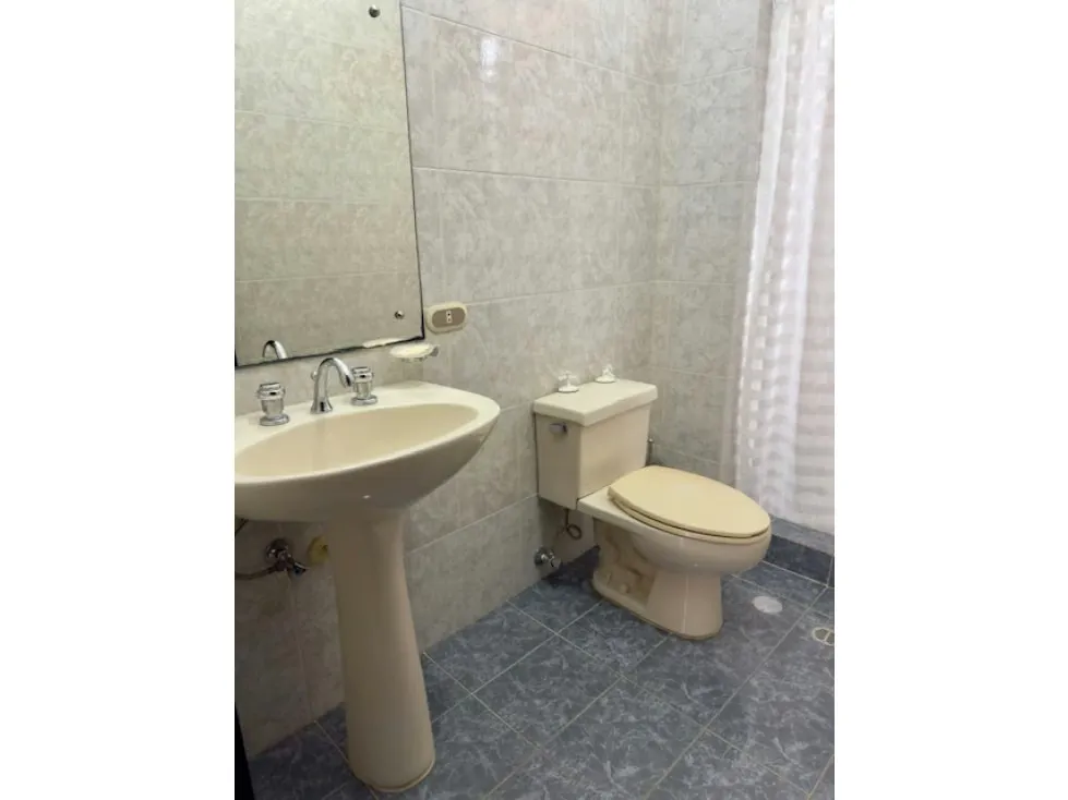 Vendo apartamento 126m2 Lomas de la Lagunita 4499 - 10