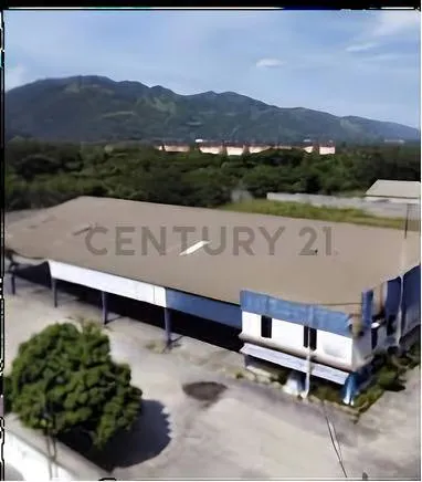 Venta de Galpón Industrial - 2