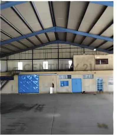 Venta de Galpón Industrial - 3