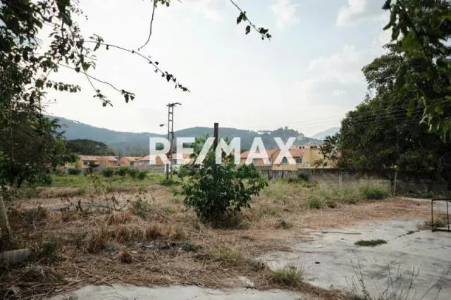 Magnifico terreno en la Campiña , EN VENTA, 7069 M2 - 3