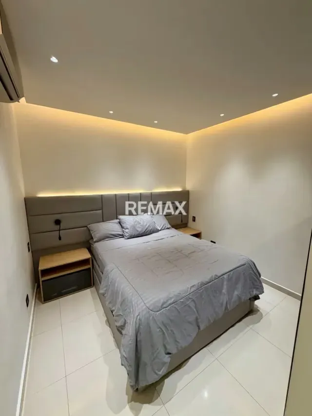 Espectacular y Lujoso Apartamento en Venta: Edificio Atlántica, Tucacas - 13