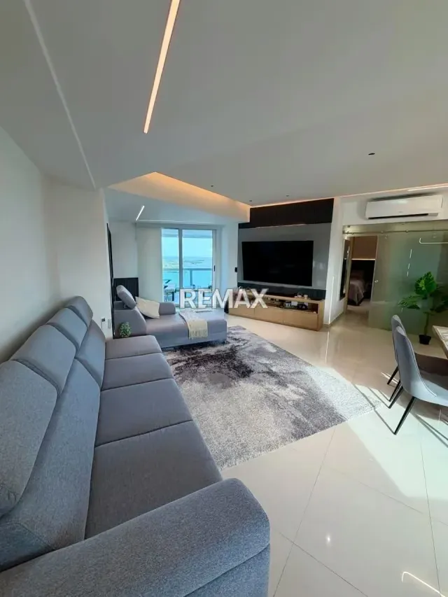 Espectacular y Lujoso Apartamento en Venta: Edificio Atlántica, Tucacas - 17