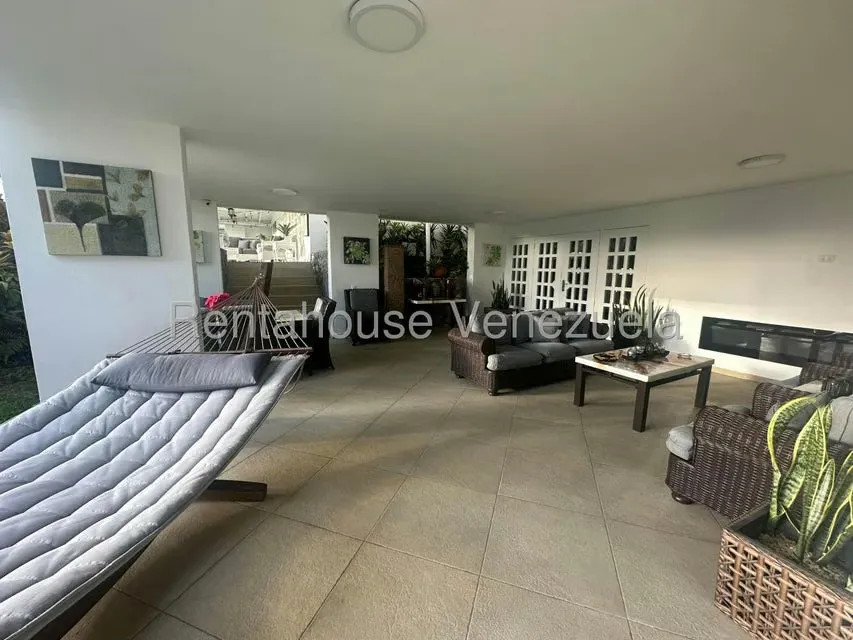 Casa (Multipes Niveles) en Venta en La Lagunita Country Club, Distrito Metropolitano - 28