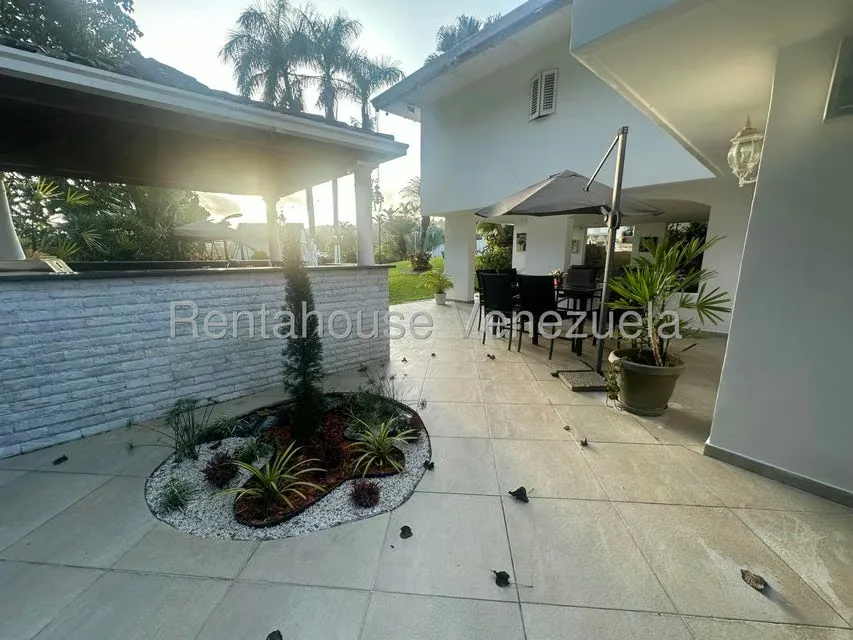 Casa (Multipes Niveles) en Venta en La Lagunita Country Club, Distrito Metropolitano - 29
