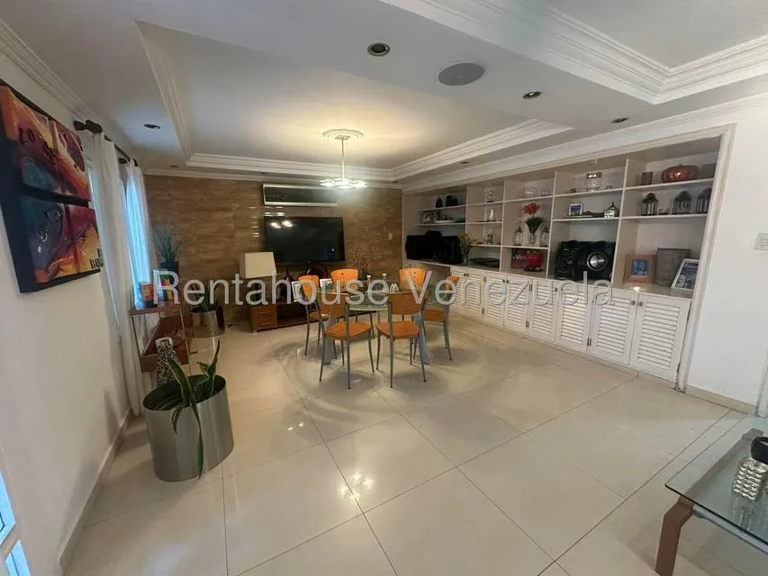 Casa (Multipes Niveles) en Venta en La Lagunita Country Club, Distrito Metropolitano - 33