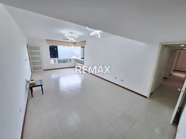 ALQUILER DE APARTAMENTO EN MANZANARES - 2