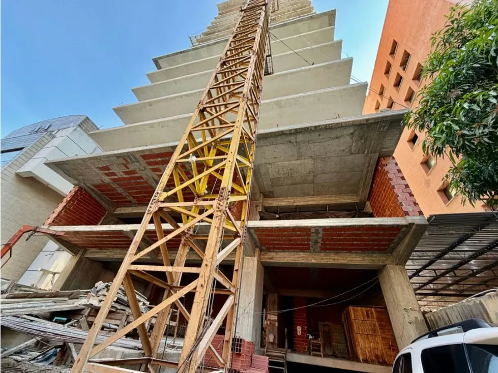 Se vende local 160m2 Las Mercedes - 4