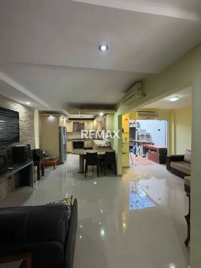VENTA DE ACOGEDOR TOWNHOUSE EN TOWNHOUSE TERRAZAS SAN DIEGO - 8