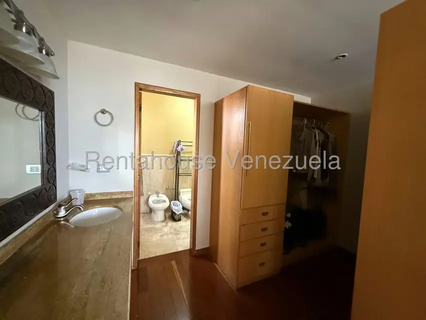 Apartamento (Multiples Niveles) en Venta en La Tahona, Distrito Metropolitano - 39