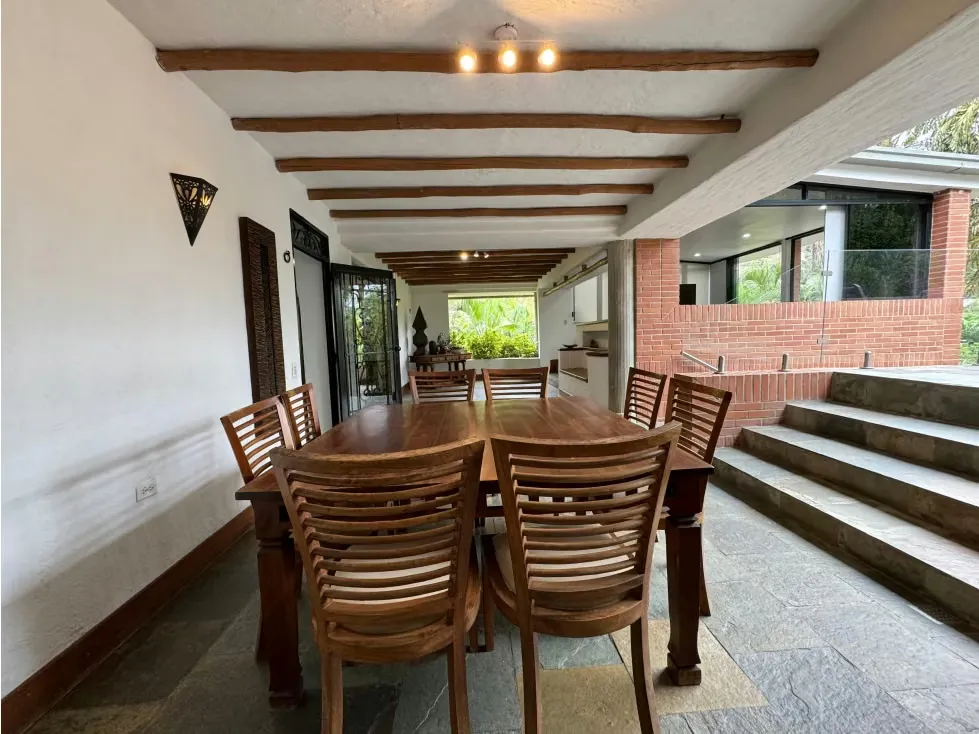Hermoso apartamento tipo casa en colinas de tamanaco 400m2 - 11