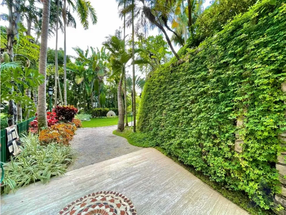 Se vende PB c/ jardín 600m2 Valle Arriba 9006 - 3